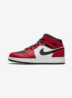 Air Jordan 1 Mid Chicago Black Toe