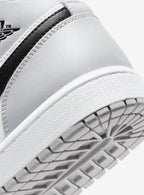 Air Jordan 1 Mid Light Smoke Grey