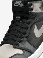Air Jordan 1 Retro High OG Satin Shadow