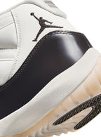 Air Jordan 11 Retro Neapolitan