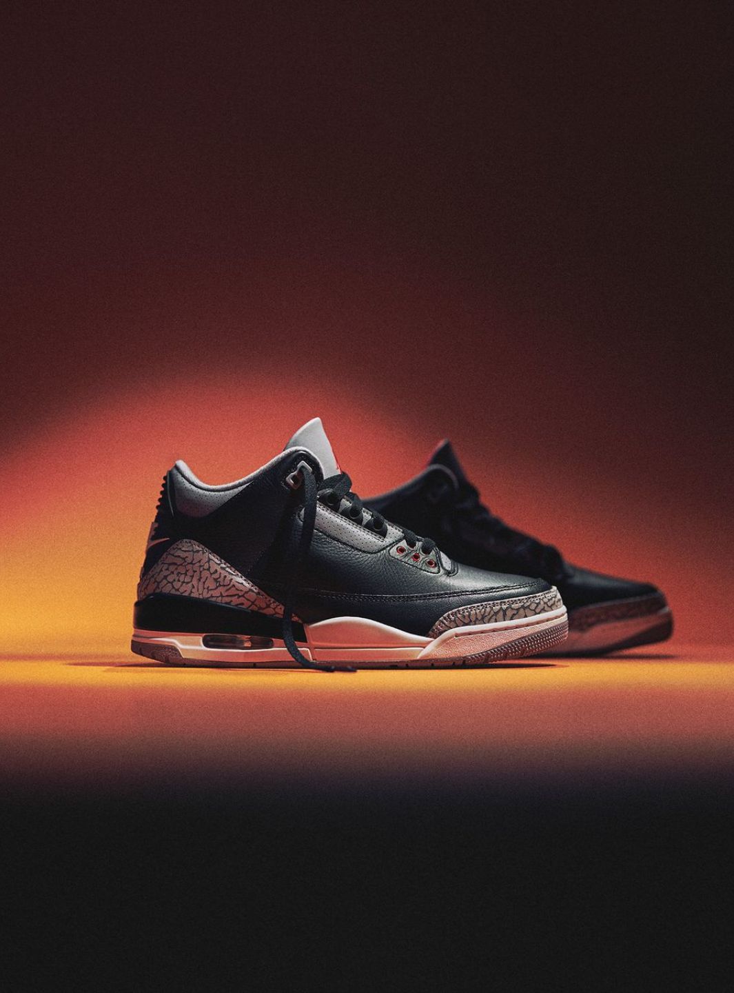 Air Jordan 3 Retro OG Black Cement (2024)