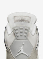 Air Jordan 4 Retro Frozen Moments