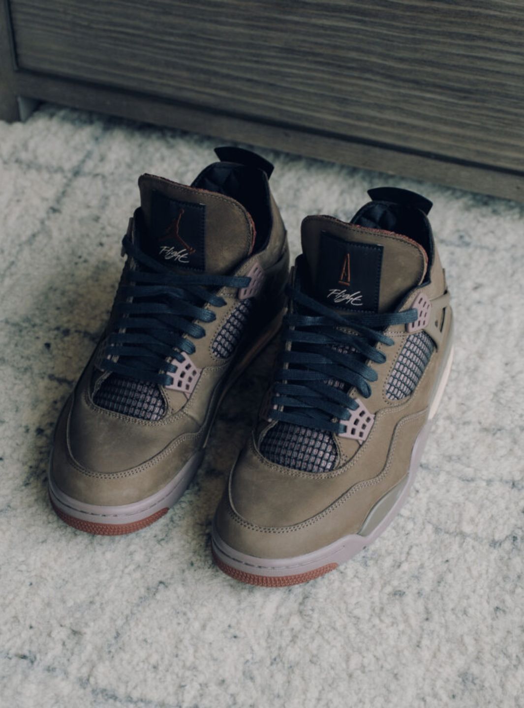 Air Jordan 4 Retro SP A Ma Maniére Dark Mocha