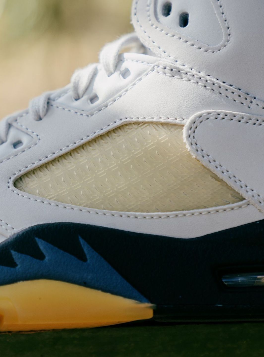 Air Jordan 5 Retro A Ma Maniére Dawn