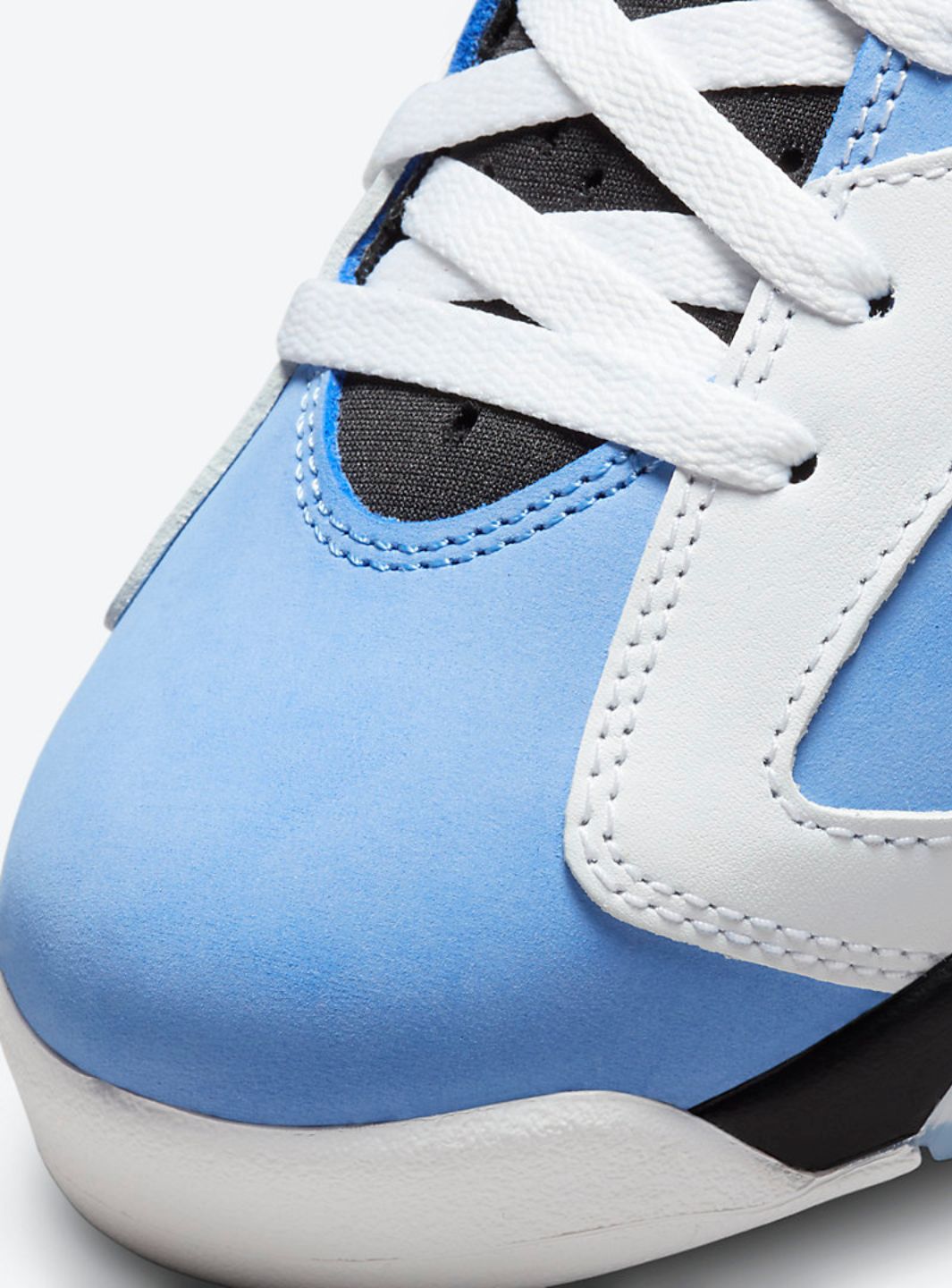 Air Jordan 6 Retro UNC White