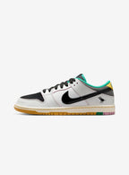 Nike SB Dunk Low CSEF