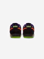 Nike SB Dunk Low Night of Mischief Halloween
