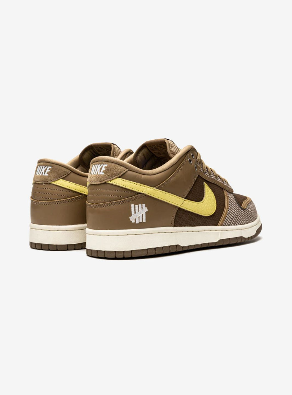 Nike Dunk Low SP Undefeated Canteen Dunk vs. AF1 Pack
