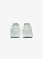 Nike Dunk Low Barely Green
